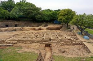 진주성 중영(中營)터, 조선시대 관아 건물 발굴