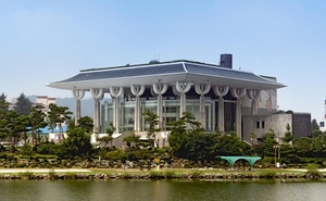 경남문화예술회관, 2023년 하반기 정기대관 접수