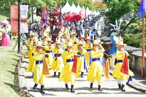 '진주남강유등축제’ 오는 8일 개막…7만여 개 유등 불 밝혀